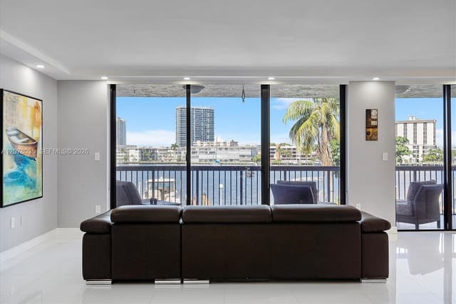 200 Golden Isles Dr # 206, Hallandale Beach FL 33009 - Hallandale Beach, FL - Photo 5