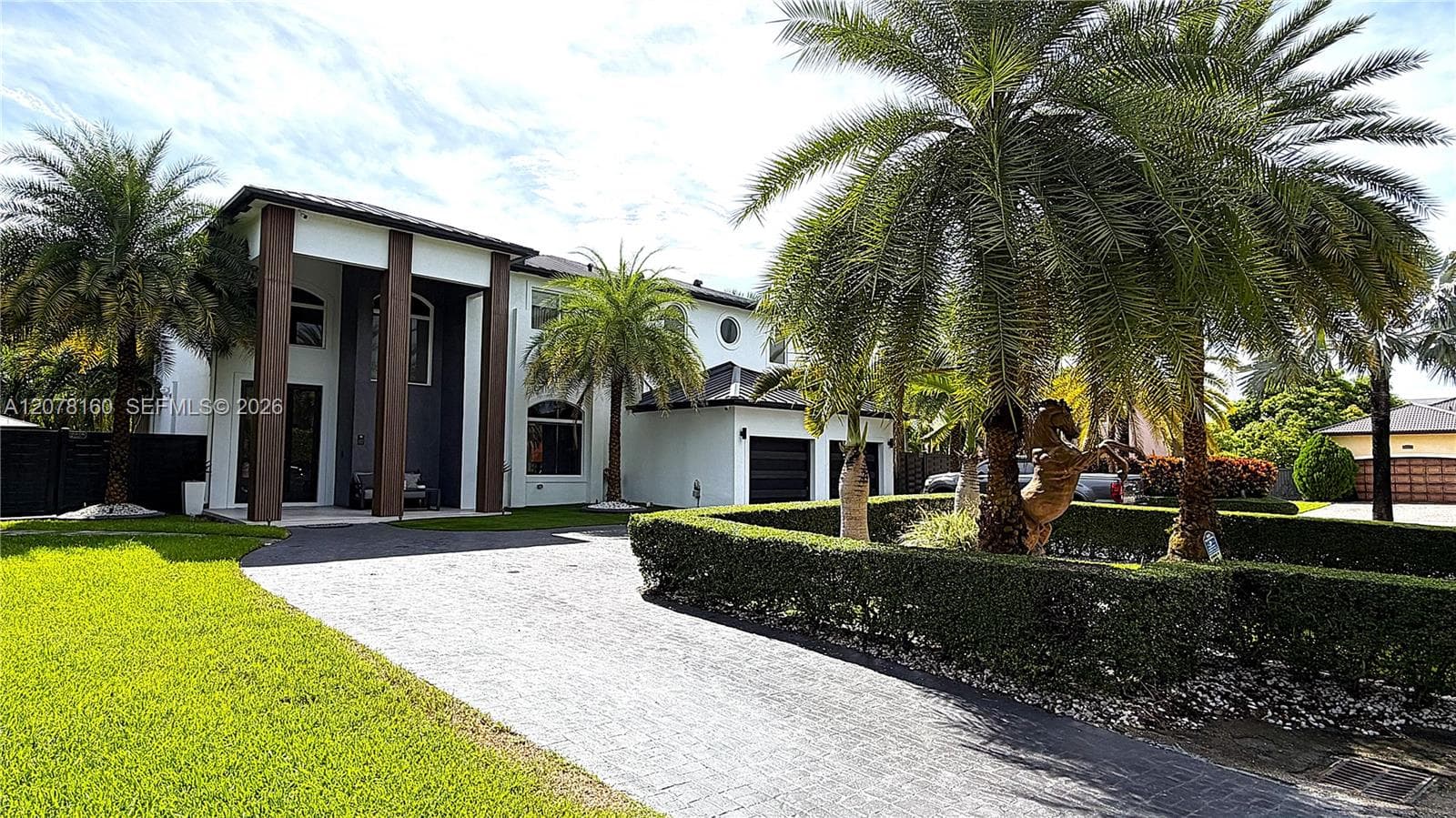 8211 SW 122nd Ave, Miami FL 33183 - Miami, FL - Photo 1