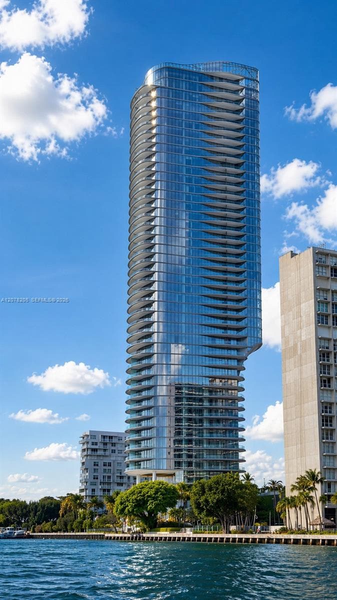 175 SE 25th rd # 504, Miami FL 33131 - Miami, FL - Photo 1