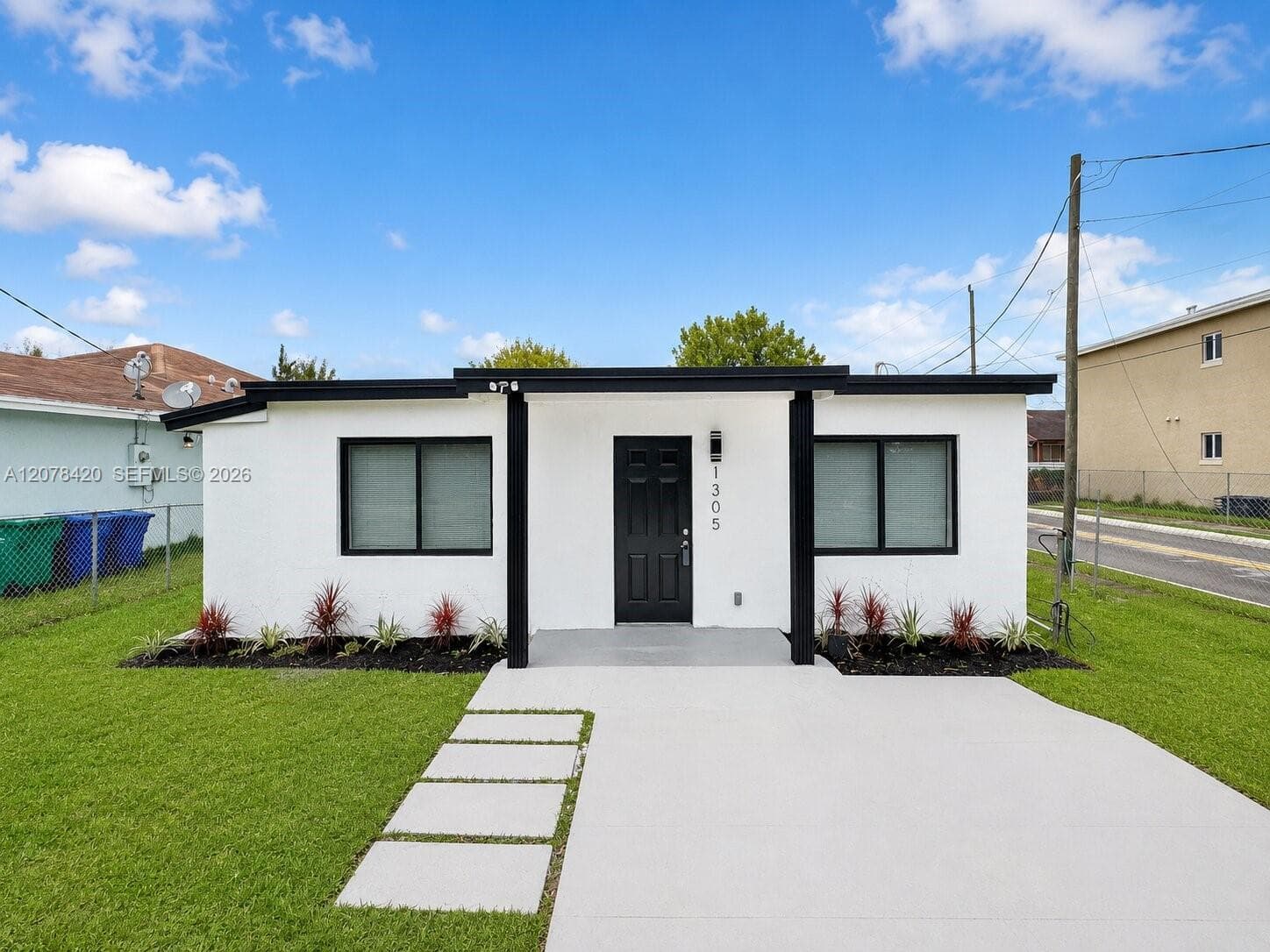 1305 NW 5th Ave, Florida City FL 33034 - Florida City, FL - Photo 1