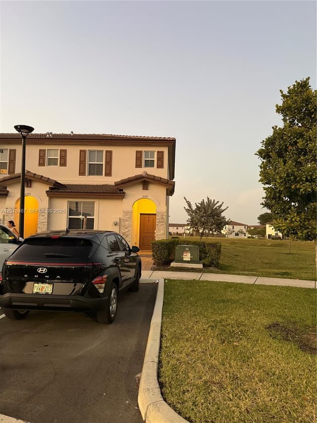 2371 NW 122nd Ter, Miami FL 33167 - Miami, FL - Photo 2