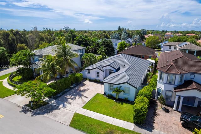 14918 SW 10th St, Miami FL 33194 - Miami, FL - Photo 2