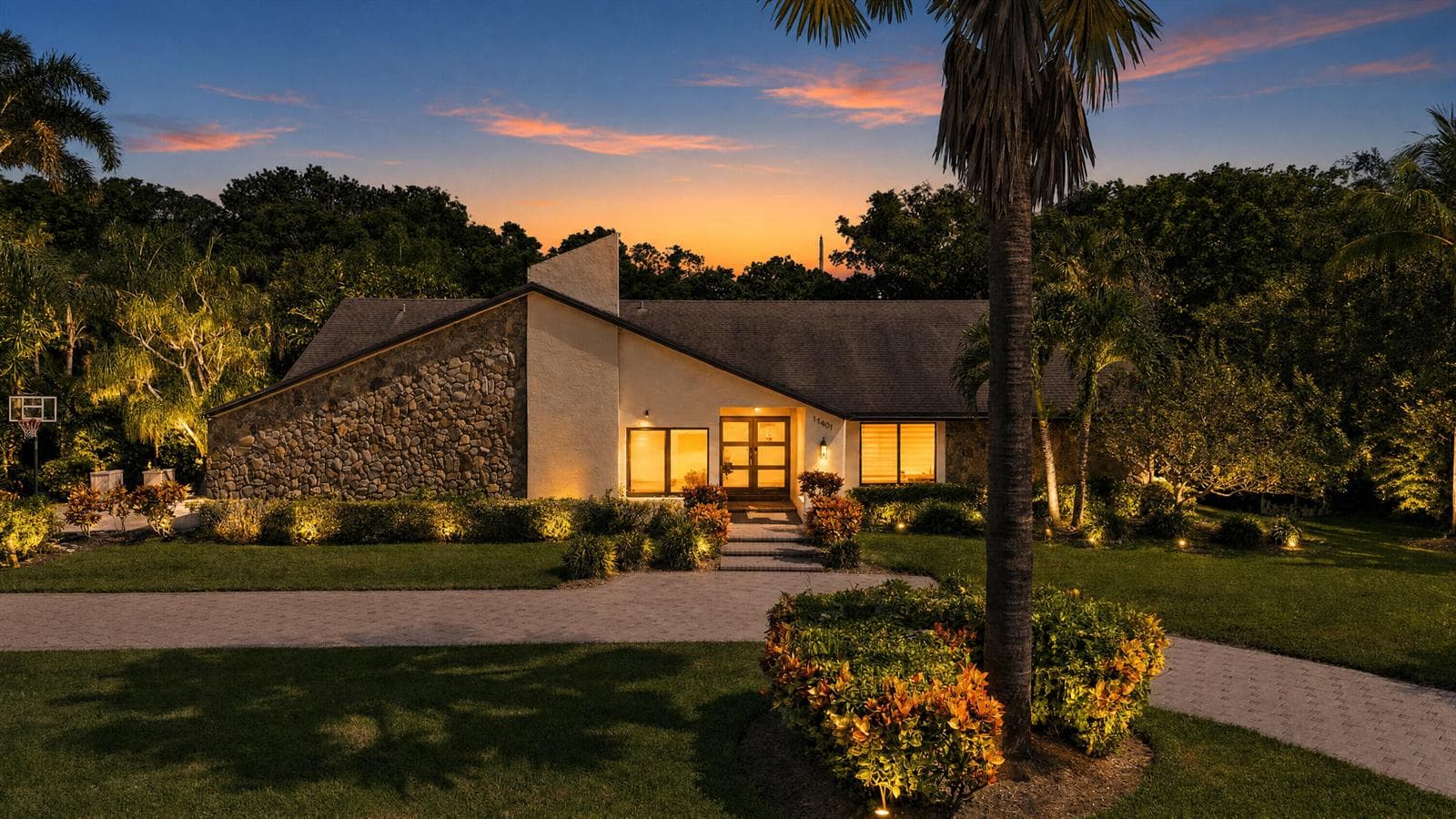 11601 SW 21st Court, Davie FL 33325