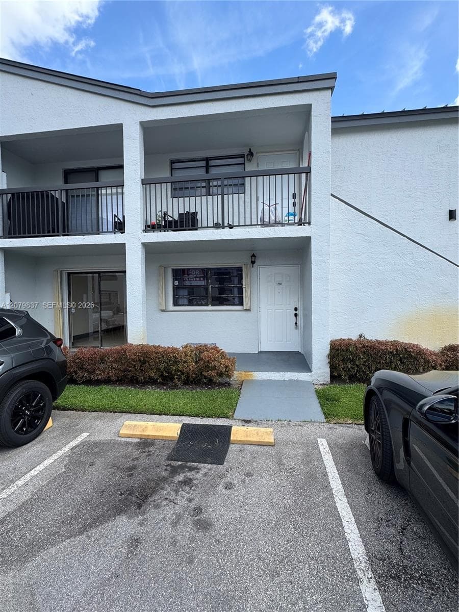 18224 Mediterranean Blvd # 17, Miami FL 33015 - Miami, FL - Photo 1
