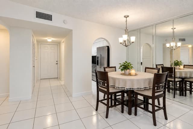 2651 Sunrise Lakes Drive E # 104, Sunrise FL 33322 - Sunrise, FL - Photo 6