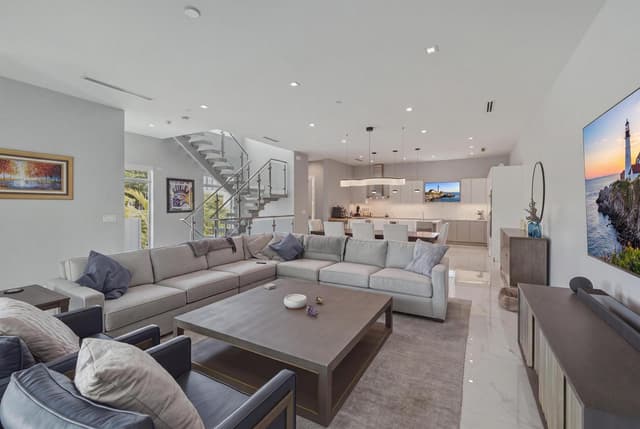 5 SE 11th Avenue, Fort Lauderdale FL 33301 - Fort Lauderdale, FL - Photo 5