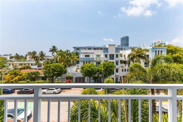 1045 10th St # 402, Miami Beach FL 33139 - Miami Beach, FL - Photo 3