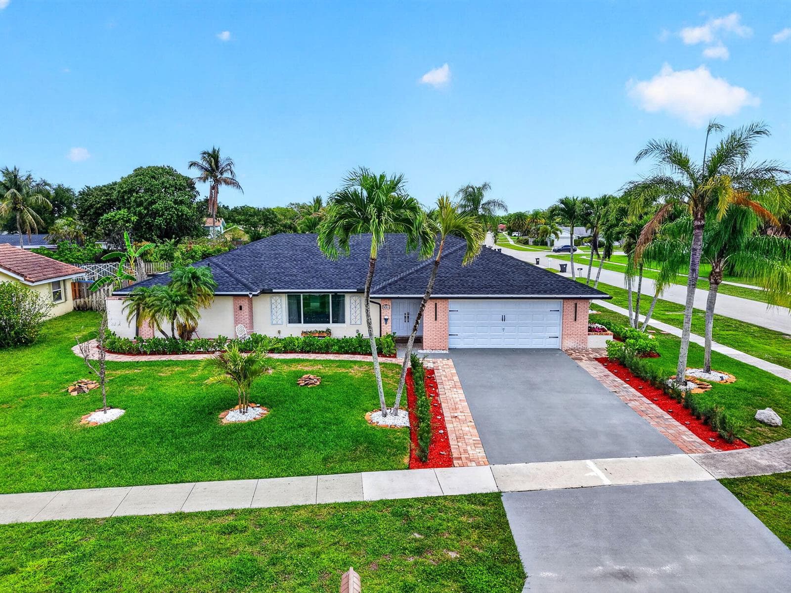 990 Hickory Trail, Wellington FL 33414 - Wellington, FL - Photo 1