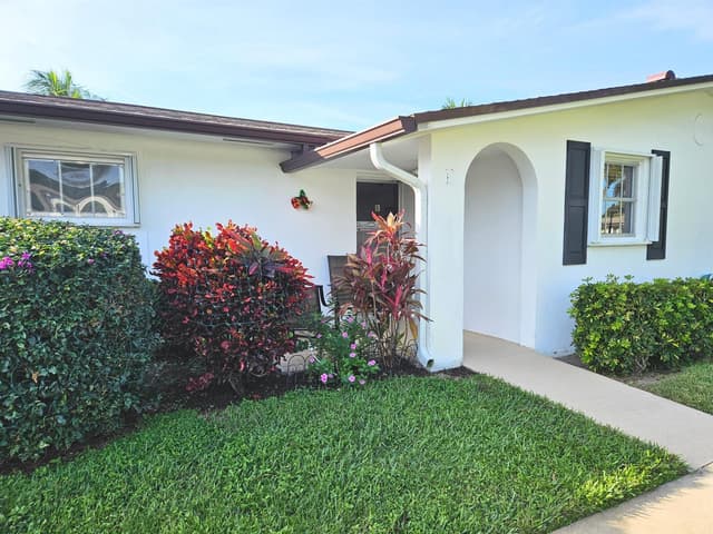 2920 CROSLEY Drive E # B, West Palm Beach FL 33415 - West Palm Beach, FL - Photo 3