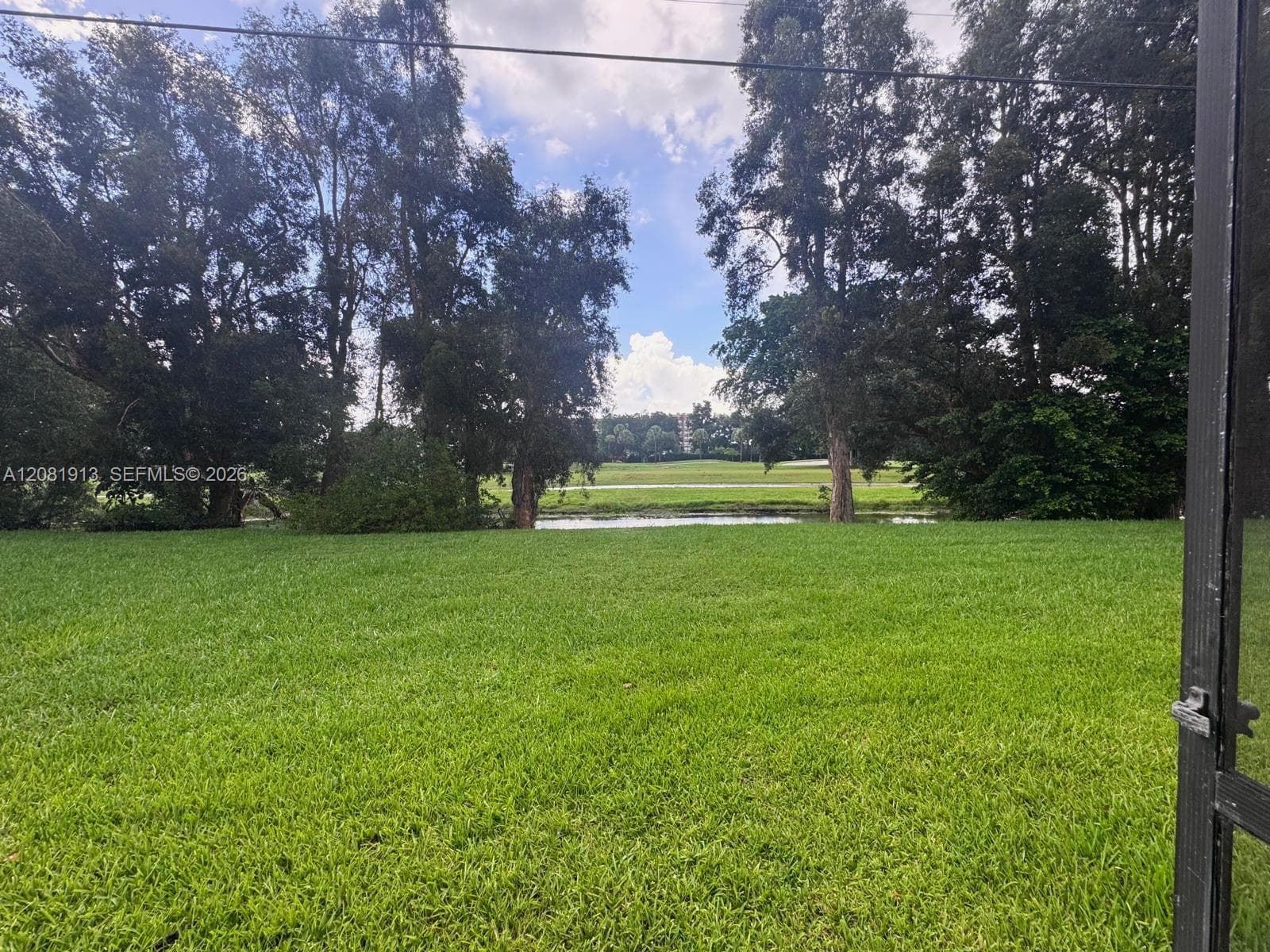 10325 NW 11th St # 101, Pembroke Pines FL 33026