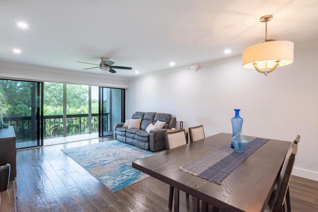 2500 PRESIDENTIAL Way # 304, West Palm Beach FL 33401 - West Palm Beach, FL - Photo 3