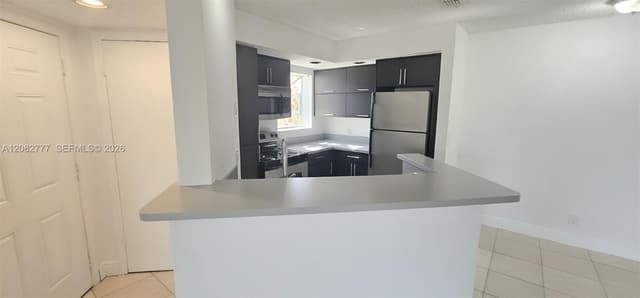 3380 N Pinewalk Dr N # 1111, Margate FL 33063 - Margate, FL - Photo 3