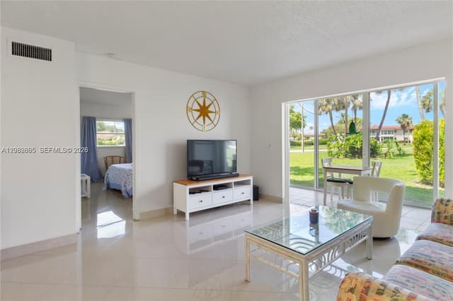 3 Abbey Ln # 101, Delray Beach FL 33446 - Delray Beach, FL - Photo 6