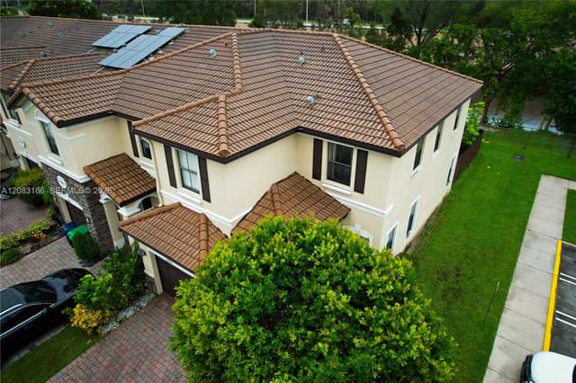 116 NW Path # 8860, Doral FL 33178 - Doral, FL - Photo 3
