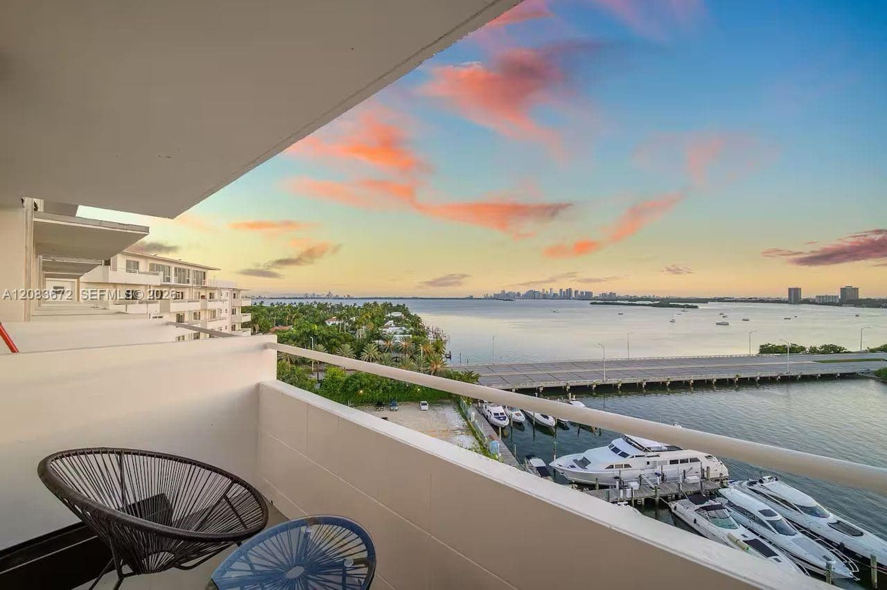 7904 West Dr # 1016, North Bay Village FL 33141 - North Bay Village, FL - Photo 1