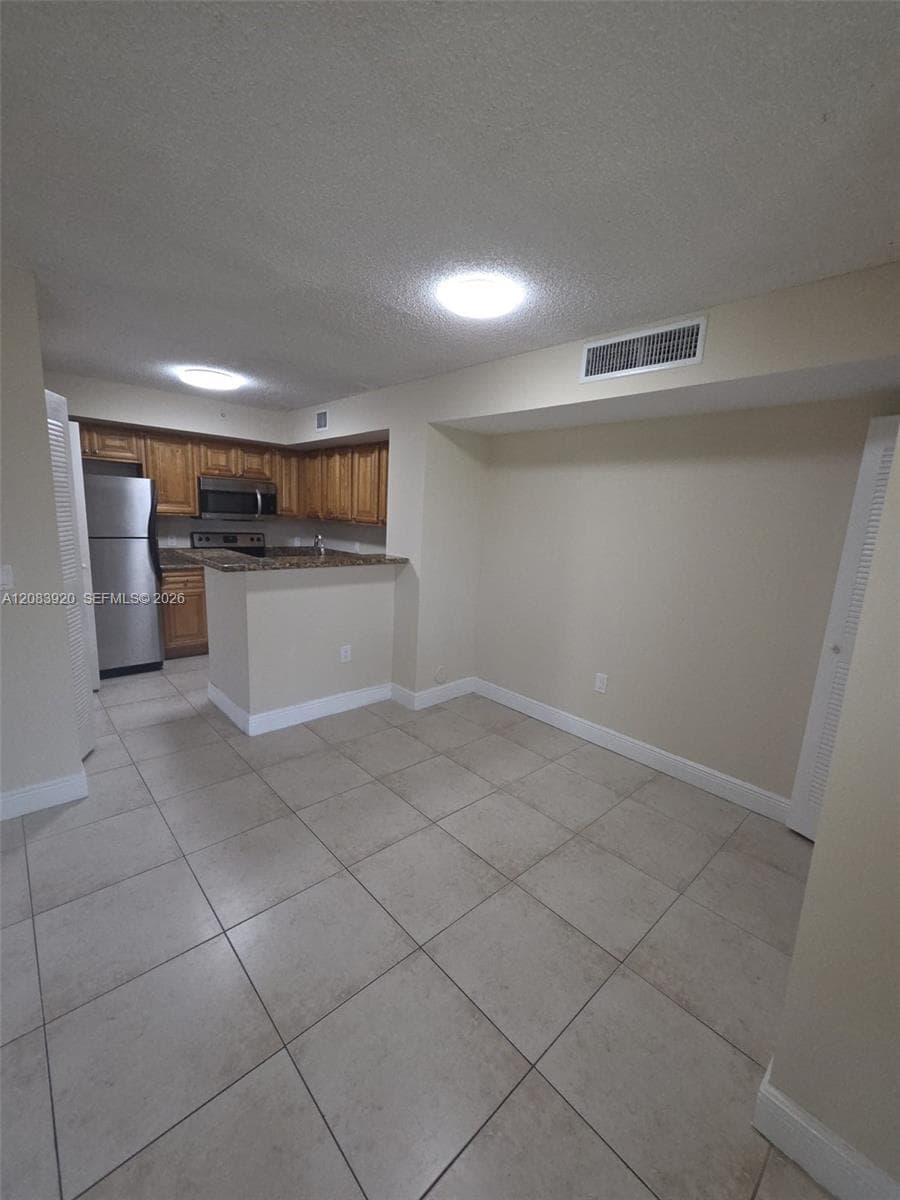 12142 ST ANDREWS PL # 110, Miramar FL 33025 - Miramar, FL - Photo 1