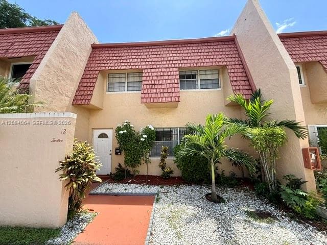 12 Meacham Ln # 12, Tamarac FL 33319 - Tamarac, FL - Photo 1