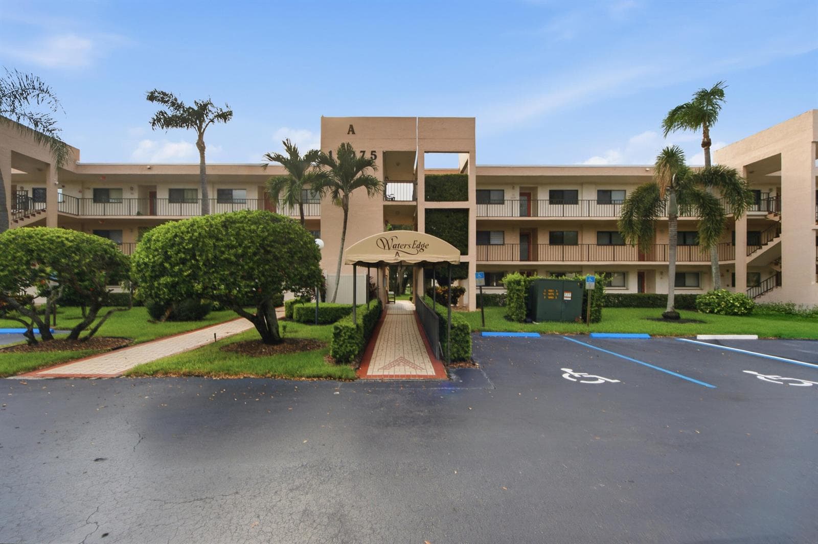15075 WITNEY Rd #303, Delray Beach FL 33484 - Delray Beach, FL - Photo 1