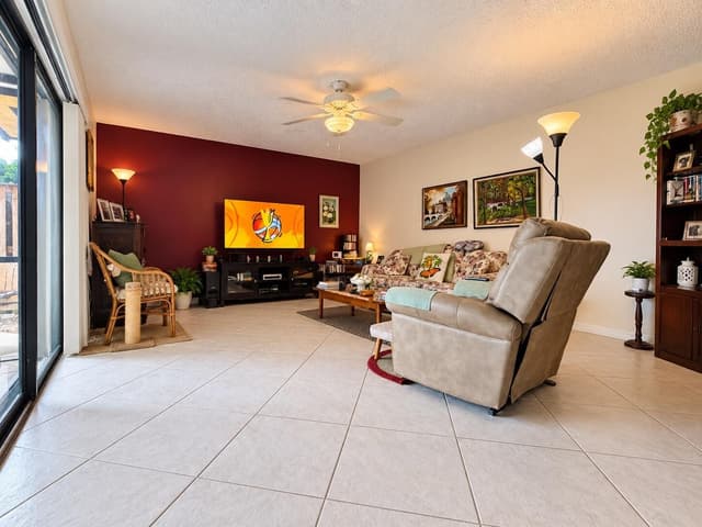 4161 TURNBERRY Circle # 28, Lake Worth FL 33467 - Lake Worth, FL - Photo 6