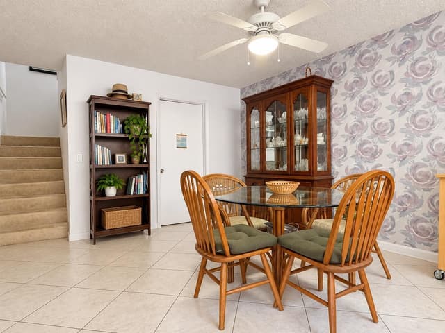 4161 TURNBERRY Circle # 28, Lake Worth FL 33467 - Lake Worth, FL - Photo 3