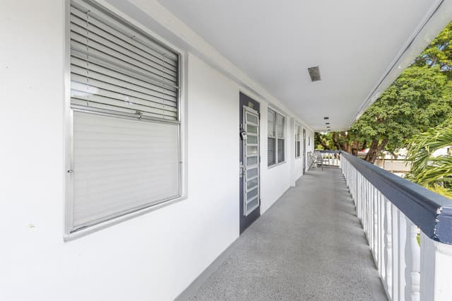 159 Newport J, Deerfield Beach FL 33442 - Deerfield Beach, FL - Photo 3