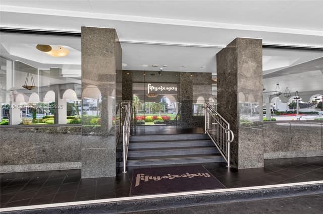 5660 W Collins Ave # 6D, Miami Beach FL 33140 - Miami Beach, FL - Photo 4