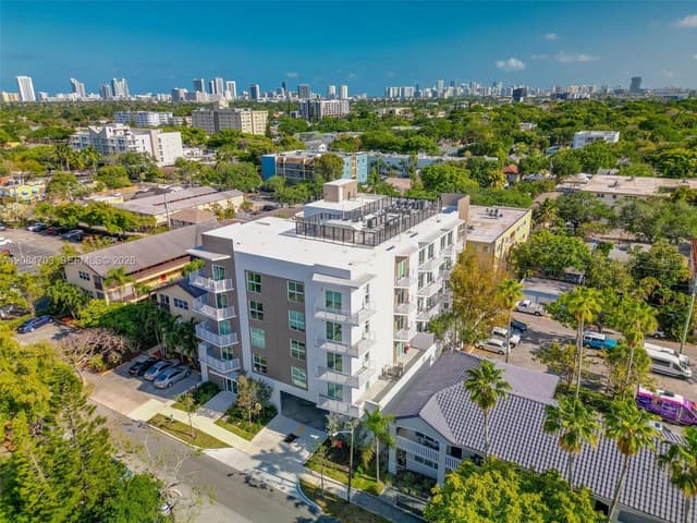 1938 Jackson St # 306, Hollywood FL 33020 - Hollywood, FL - Photo 4