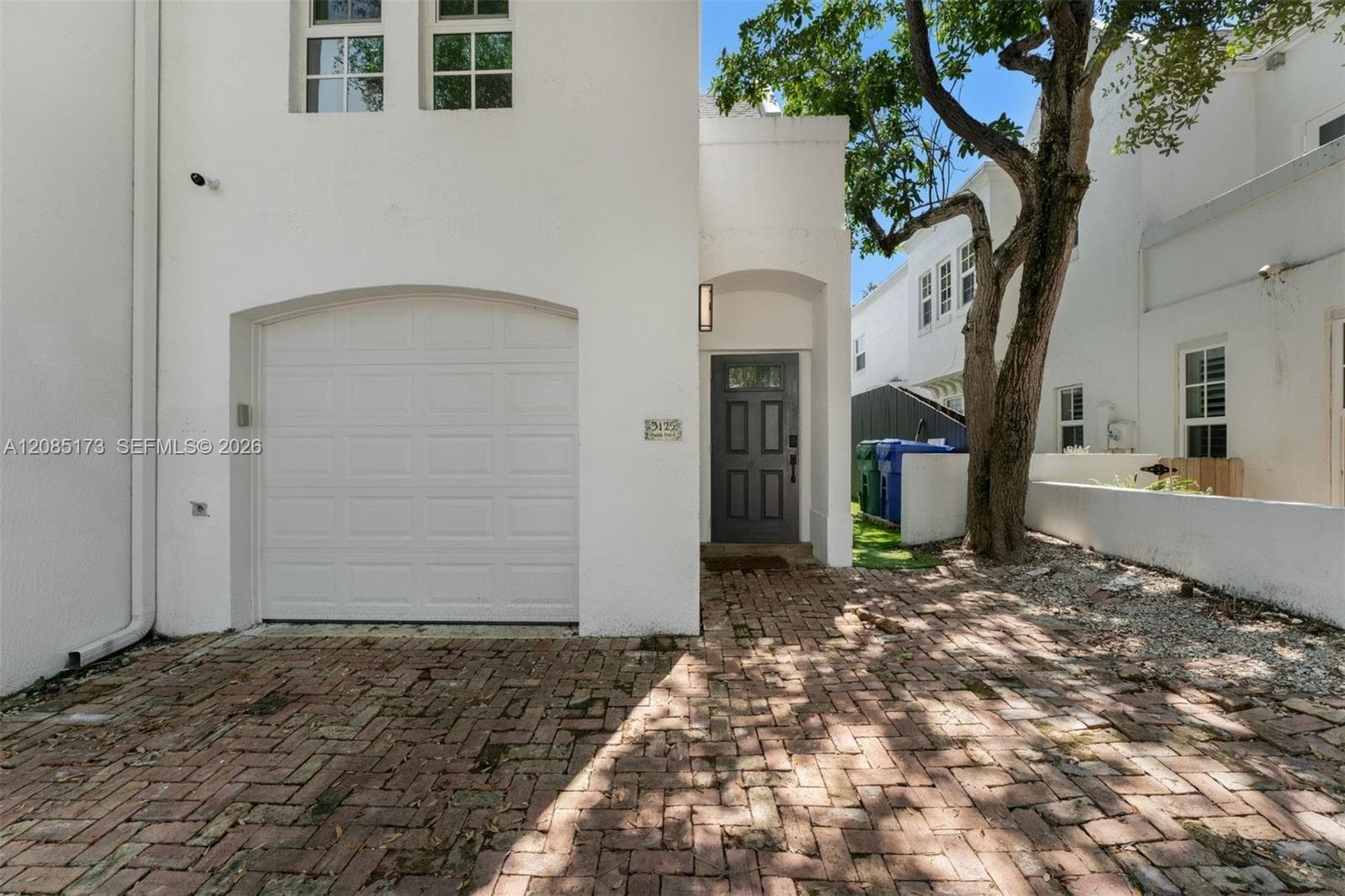 3125 Paola Dr, Miami FL 33133 - Miami, FL - Photo 1