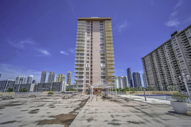 251 174th Street # 714, Sunny Isles Beach FL 33160 - Sunny Isles Beach, FL - Photo 6