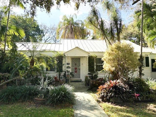41 SW 5TH Street, Dania Beach FL 33004 - Dania Beach, FL - Photo 2