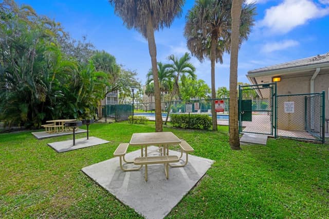8735 RAMBLEWOOD Drive # 409, Coral Springs FL 33071 - Coral Springs, FL - Photo 5