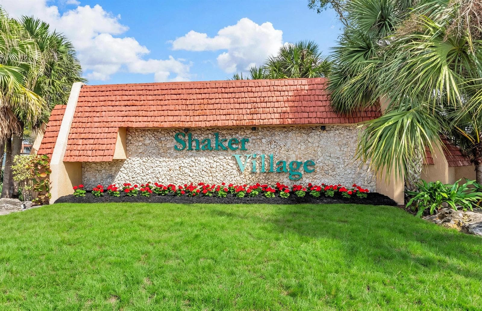 58 Ann Lee Lane, Tamarac FL 33319 - Tamarac, FL - Photo 1