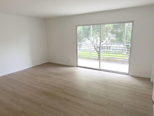 2103 LUCAYA Bend # E3, Coconut Creek FL 33066 - Coconut Creek, FL - Photo 6