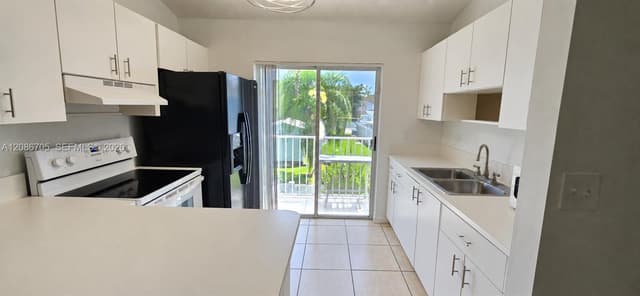 7941 SW 152nd Ave # 1404, Miami FL 33193 - Miami, FL - Photo 2