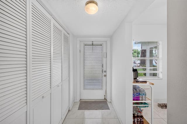 1 ABBEY Lane # 108, Delray Beach FL 33446 - Delray Beach, FL - Photo 7