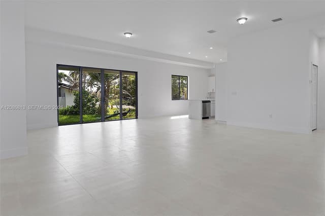 20943 SW 96th Ct, Cutler Bay FL 33189 - Cutler Bay, FL - Photo 6