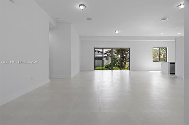 20943 SW 96th Ct, Cutler Bay FL 33189 - Cutler Bay, FL - Photo 5