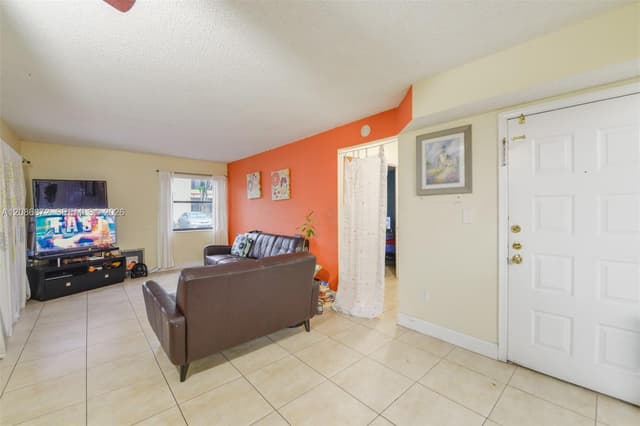 20005 NE 3rd Ct # 3, Miami FL 33179 - Miami, FL - Photo 6