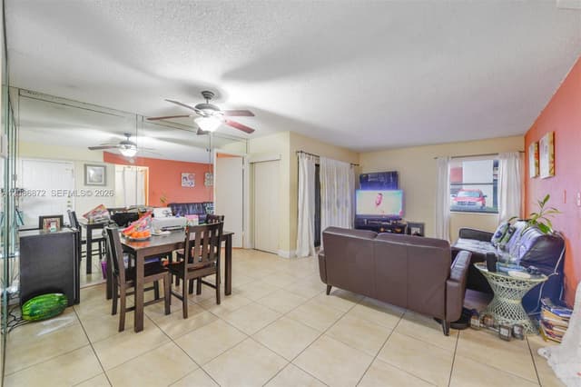 20005 NE 3rd Ct # 3, Miami FL 33179 - Miami, FL - Photo 4