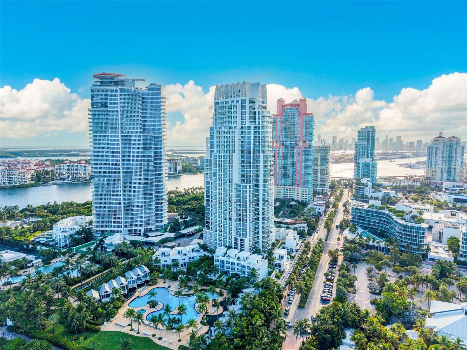50 S Pointe Dr # 514, Miami Beach FL 33139