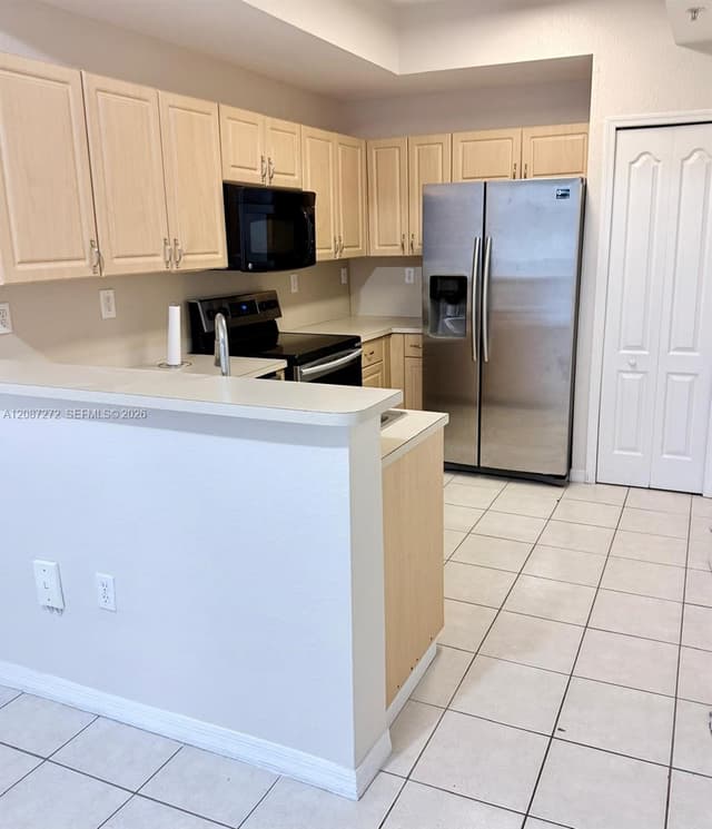 8906 W Flagler St # 216, Miami FL 33174 - Miami, FL - Photo 3
