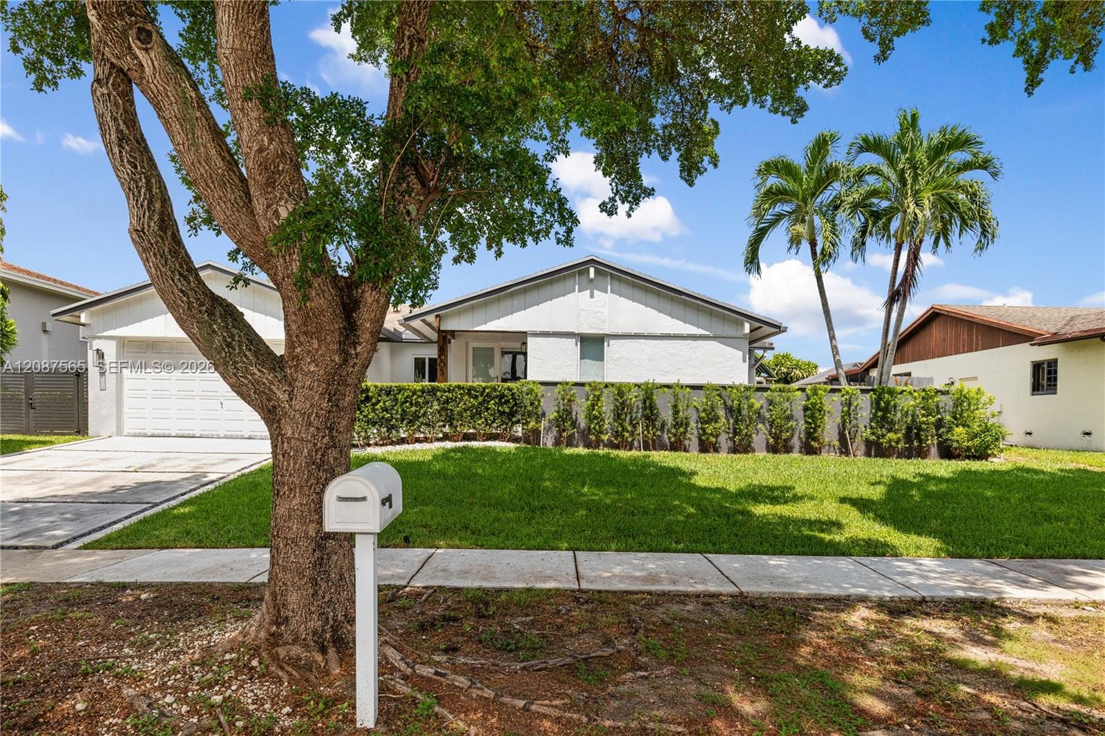 8005 SW 198th Ter, Cutler Bay FL 33189 - Cutler Bay, FL - Photo 1