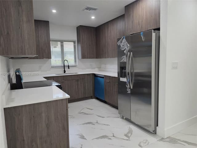 348 NW 8th St, Pompano Beach FL 33060 - Pompano Beach, FL - Photo 7