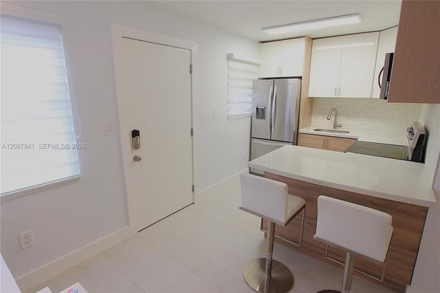 427 Santander Ave # 202, Coral Gables FL 33134 - Coral Gables, FL - Photo 4