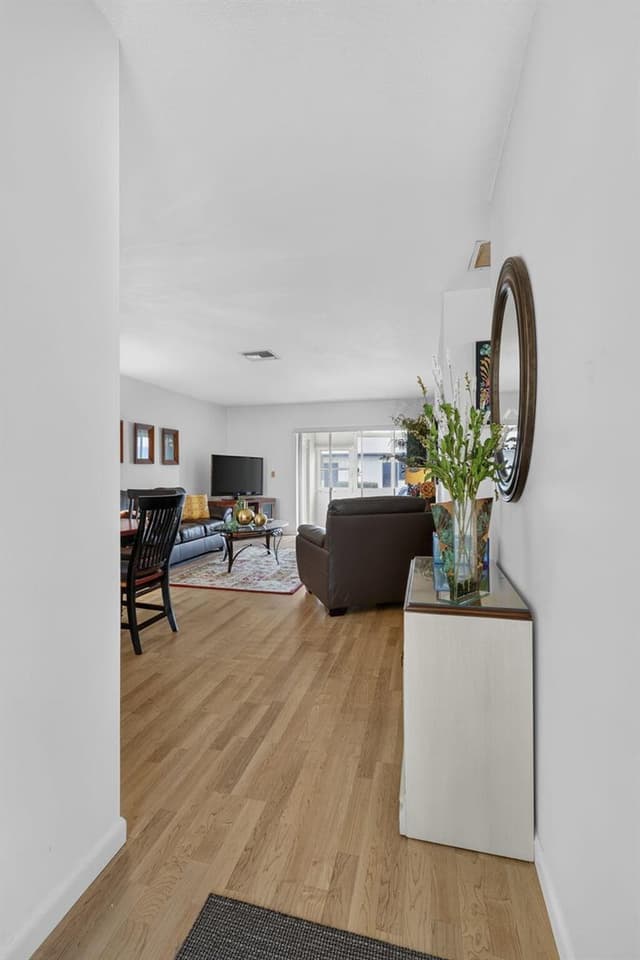 2990 Crosley Drive E # G, West Palm Beach FL 33415 - West Palm Beach, FL - Photo 5