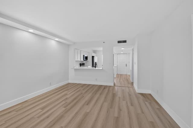 6866 HUNTINGTON Lane # 707, Delray Beach FL 33446 - Delray Beach, FL - Photo 5