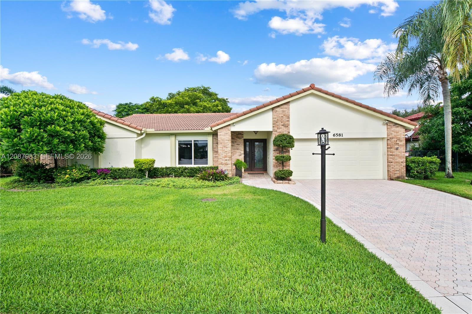 6581 Falconsgate Ave, Davie FL 33331 - Davie, FL - Photo 1