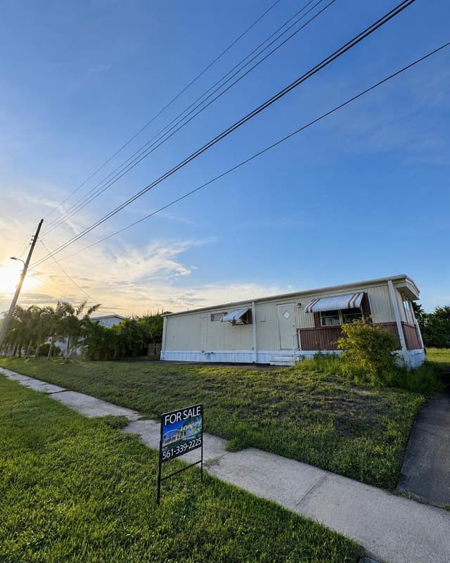 4133 MOCKING BIRD Drive, Boynton Beach FL 33436 - Boynton Beach, FL - Photo 2