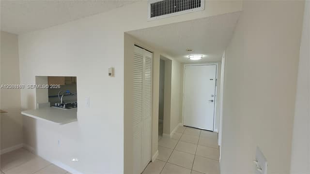 9360 Fontainebleau Blvd # 612, Miami FL 33172 - Miami, FL - Photo 7