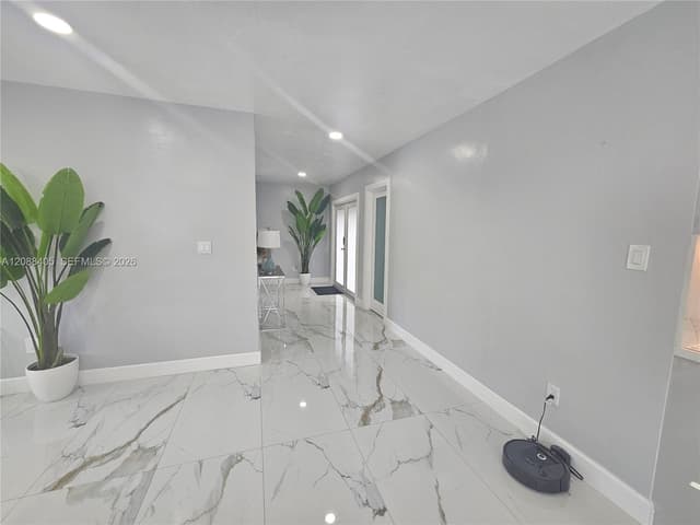 19115 Bel Aire Dr, Cutler Bay FL 33157 - Cutler Bay, FL - Photo 7
